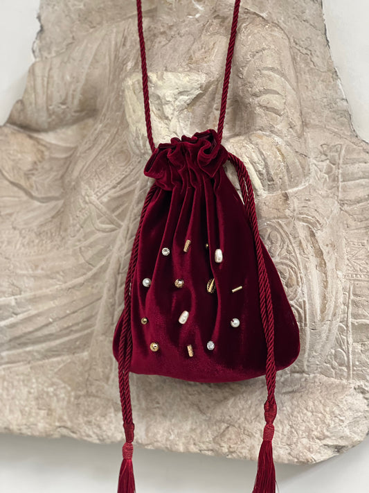 Bolsa Gabriela Vinho Bordado