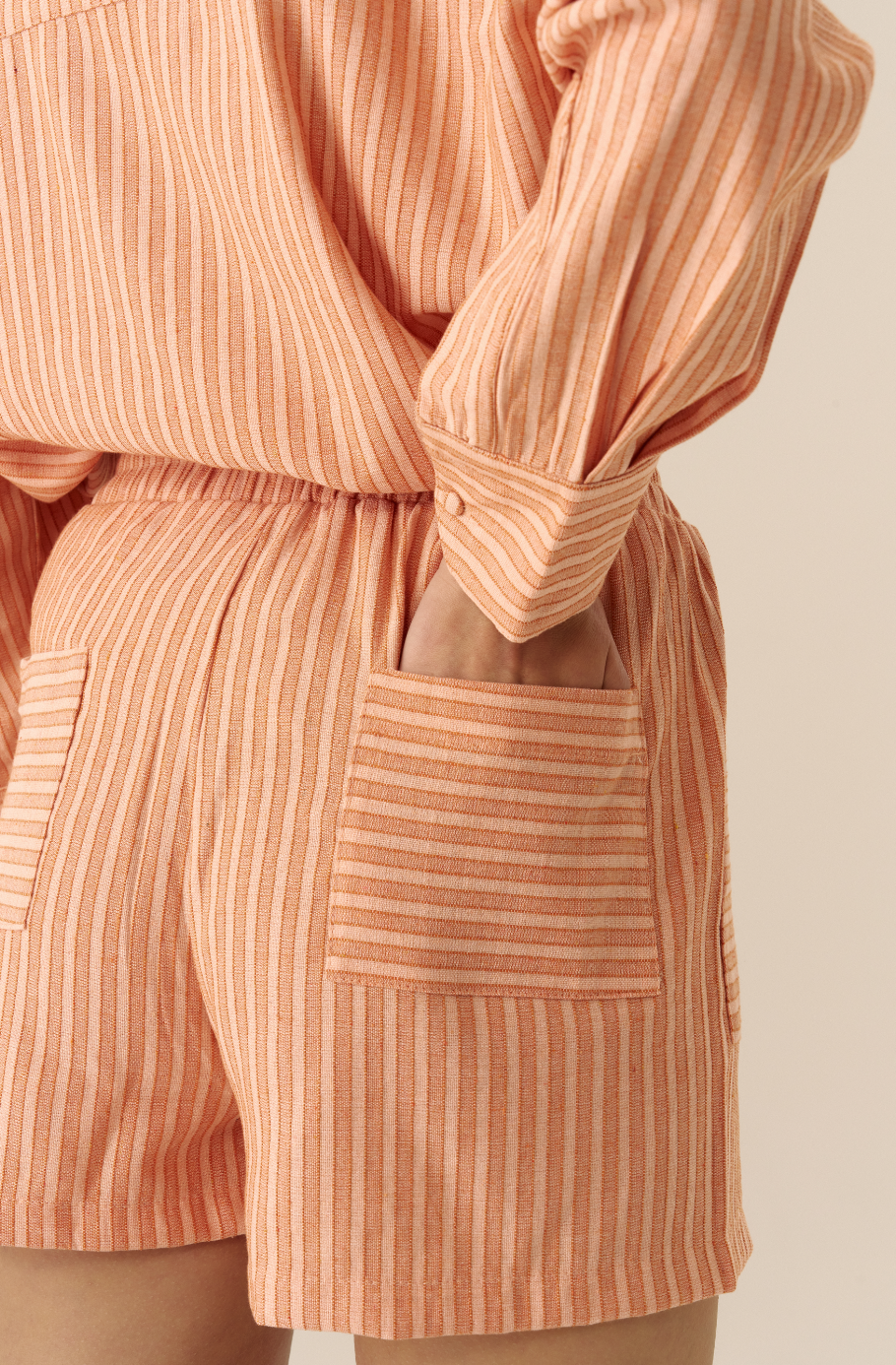 Shorts Maju Laranja